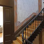 Flh Living Lofts *