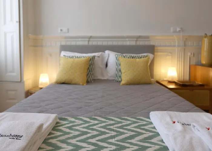 Flh Living Lofts Daire Porto